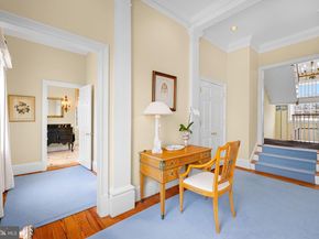 318 N Quaker Lane, Alexandria VA 22304