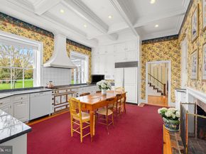 318 N Quaker Lane, Alexandria VA 22304