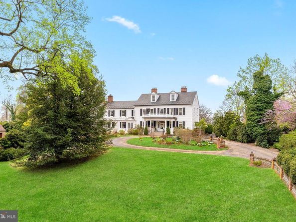 318 N Quaker Lane, Alexandria VA 22304