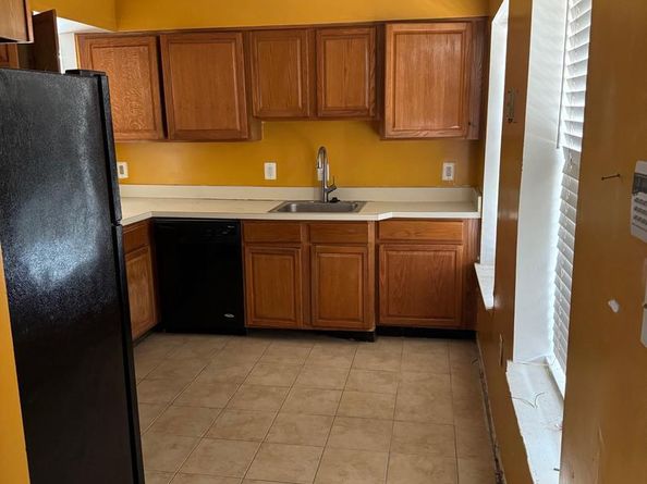 3710 Roosevelt Place NE 3710, Washington DC 20019