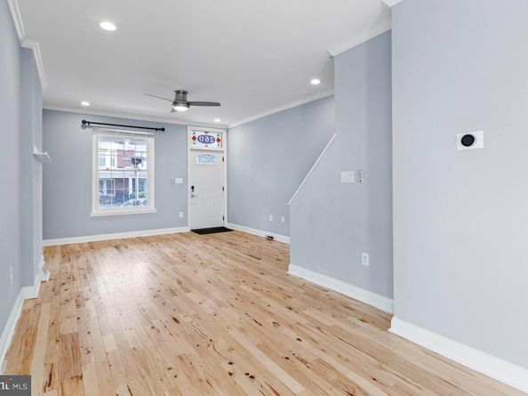 260 Roxborough Avenue, Philadelphia PA 19128