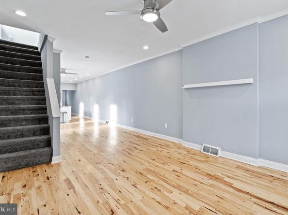 260 Roxborough Avenue, Philadelphia PA 19128