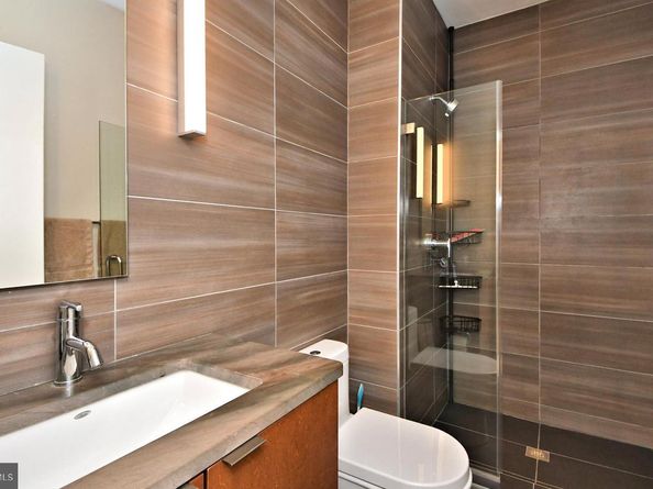 2110 Sansom Street, Philadelphia PA 19103