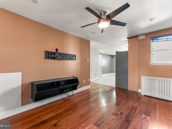 1013 Federal Street, Philadelphia PA 19147