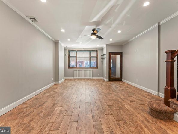 1013 Federal Street, Philadelphia PA 19147