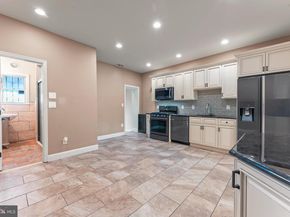1013 Federal Street, Philadelphia PA 19147