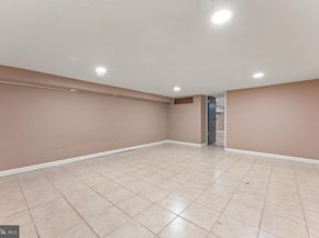 1013 Federal Street, Philadelphia PA 19147