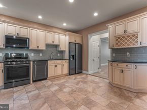 1013 Federal Street, Philadelphia PA 19147
