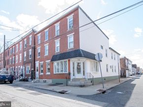 2740 Pratt Street, Philadelphia PA 19137