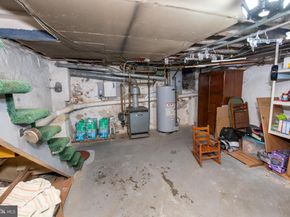 2740 Pratt Street, Philadelphia PA 19137