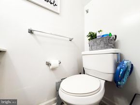 2030 4TH Street NW, Washington DC 20001