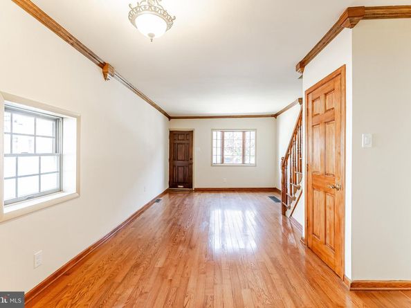 140 Fernon Street, Philadelphia PA 19148