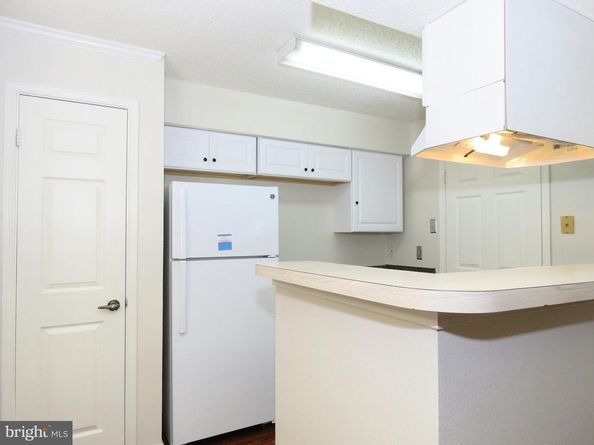 1532 Lincoln Way 203, Mclean VA 22102