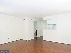 1532 Lincoln Way 203, Mclean VA 22102