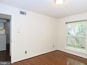 1532 Lincoln Way 203, Mclean VA 22102