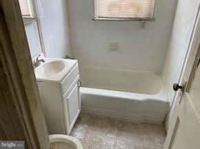 4264 Clay Street NE, Washington DC 20019