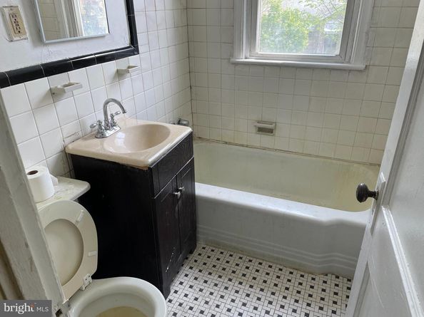 4264 Clay Street NE, Washington DC 20019