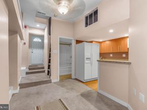 678 N 15TH Street, Philadelphia PA 19130