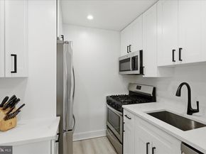 730 24TH Street NW 309, Washington DC 20037