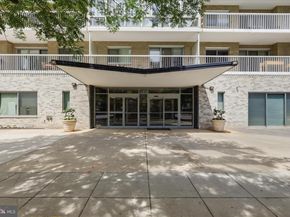 730 24TH Street NW 309, Washington DC 20037