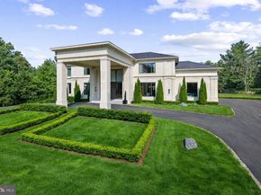 8880 Bradley Boulevard, Bethesda MD 20817