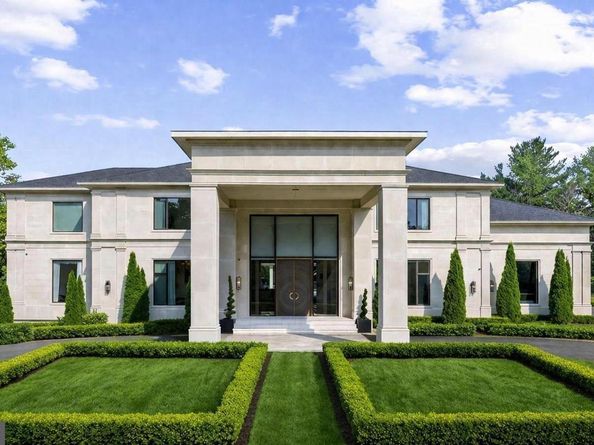 8880 Bradley Boulevard, Bethesda MD 20817