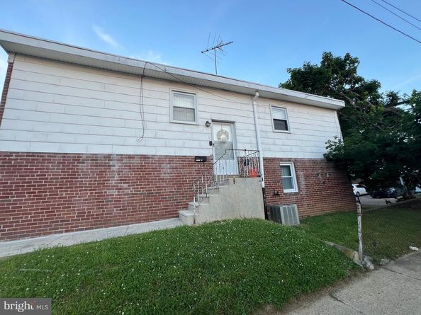 10001 Bridle Road, Philadelphia PA 19116