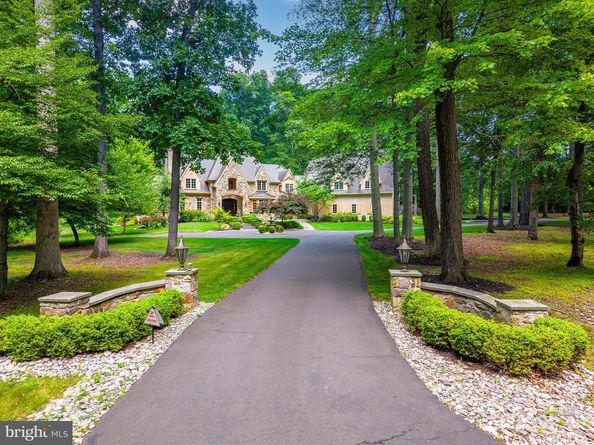 3525 Wellsford Lane, Doylestown PA 18902