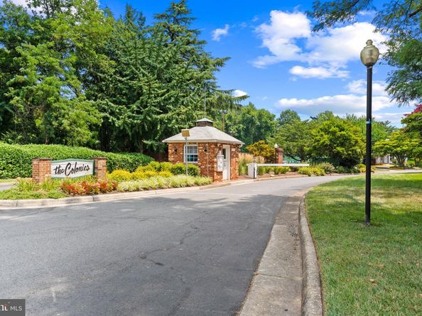 7680 Tremayne Place 204, Mclean VA 22102