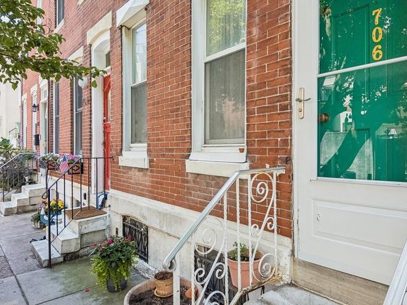 706 Salter Street, Philadelphia PA 19147