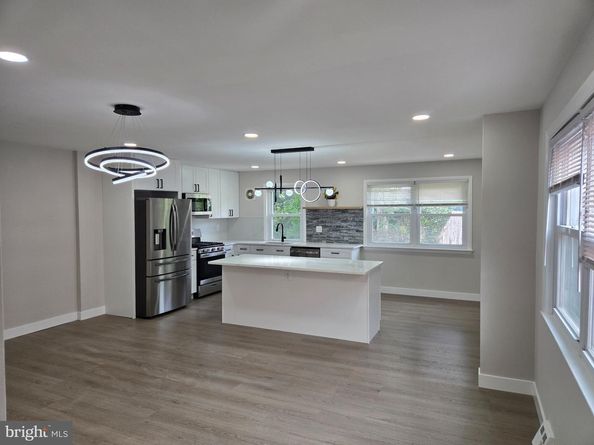 839 W Bells Mill Road, Philadelphia PA 19128