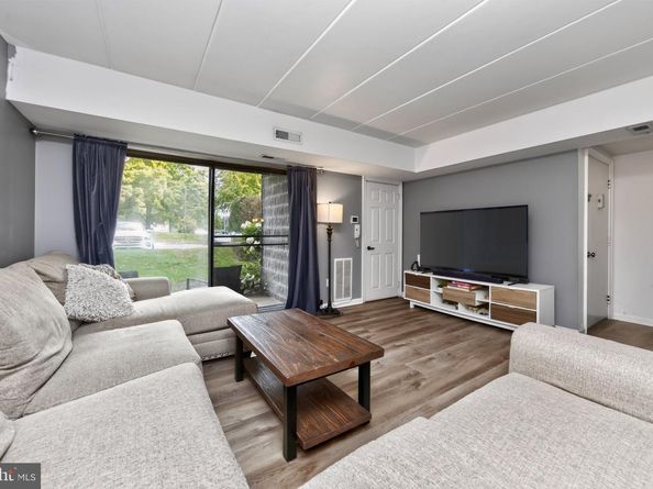 267 E Village Road, Southampton PA 18966