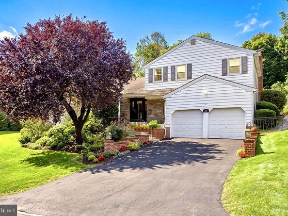 156 Overhill Road, Bala Cynwyd PA 19004