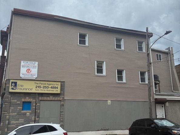 923 Spring Garden Street, Philadelphia PA 19123
