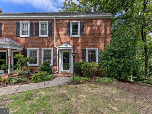 2813 S Abingdon Street, Arlington VA 22206