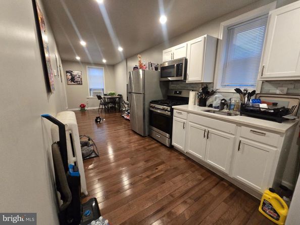 5402 W Thompson Street, Philadelphia PA 19131