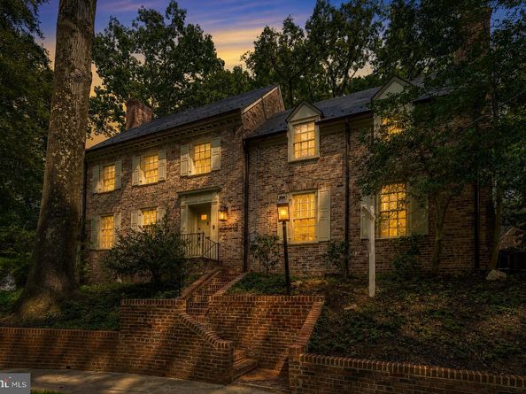 2035 Parkside Drive NW, Washington DC 20012