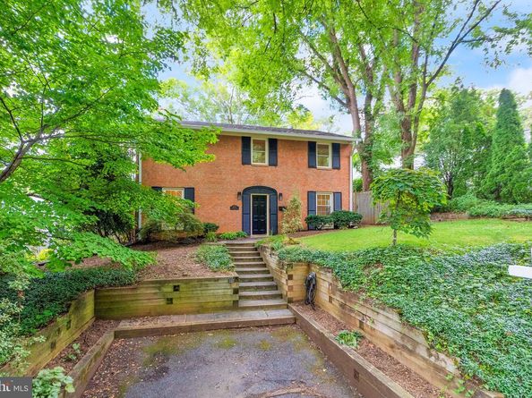6010 Benalder Drive, Bethesda MD 20816
