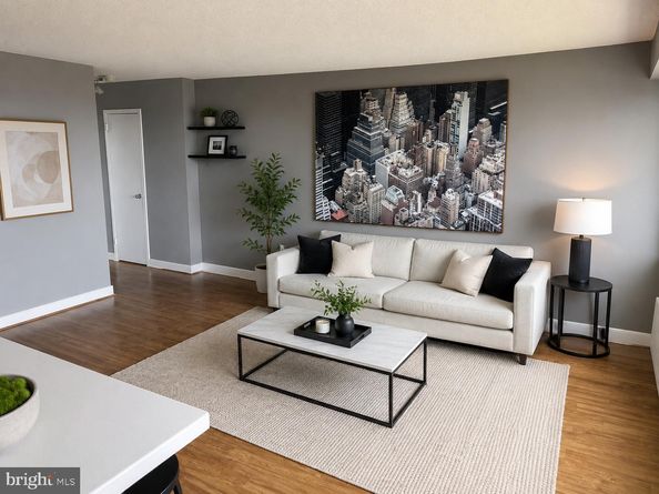 2500 N Van Dorn Street 1517, Alexandria VA 22302