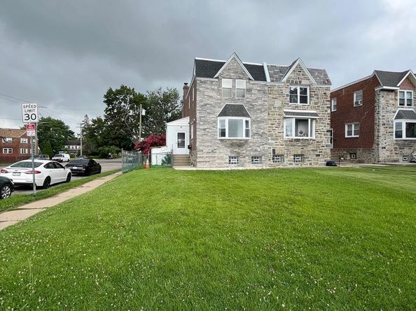 850 Longshore Avenue, Philadelphia PA 19111