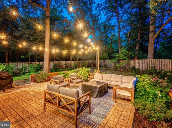 1709 Maple Hill Place, Alexandria VA 22302