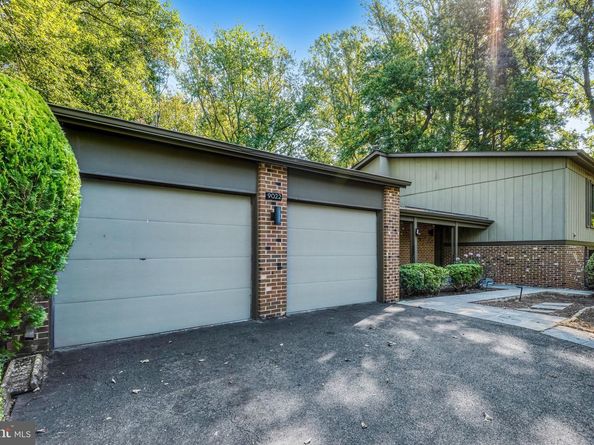 9022 Trailridge Court, Vienna VA 22182