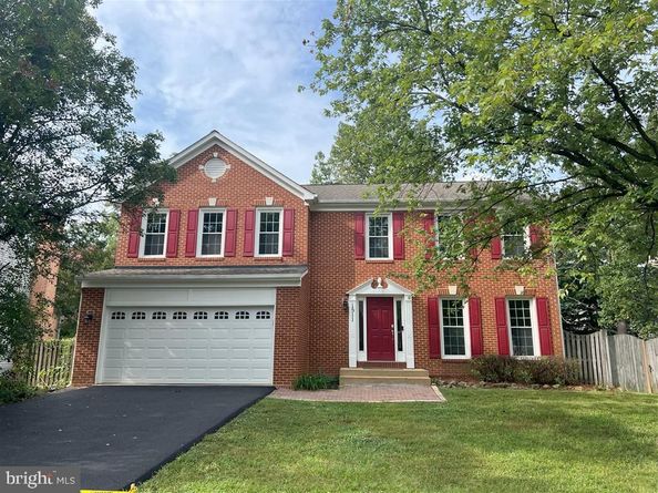 1511 Snowflake Court, Herndon VA 20170