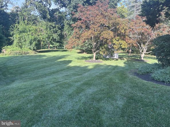 2224 N Stone Ridge Lane, Villanova PA 19085