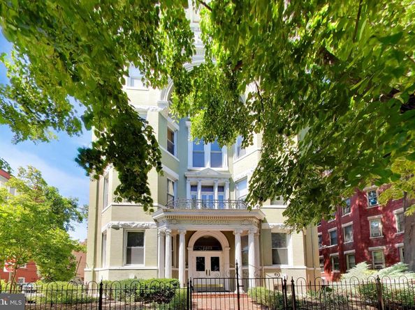 1423 R Street NW 300, Washington DC 20009