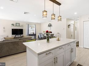 24 Garden Lane, Levittown PA 19055