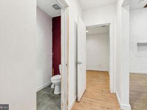 1414 W Oxford Street, Philadelphia PA 19121