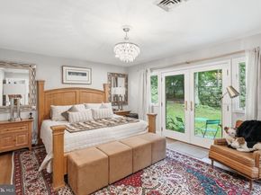 9228 Farnsworth Drive, Potomac MD 20854