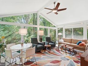 9228 Farnsworth Drive, Potomac MD 20854
