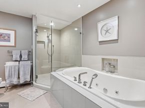 9228 Farnsworth Drive, Potomac MD 20854